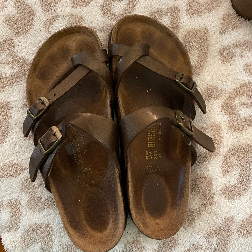 Mayari Birkenstocks